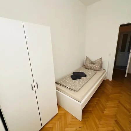 3 5 Betten Zentral Leoben Top3 Διαμέρισμα *