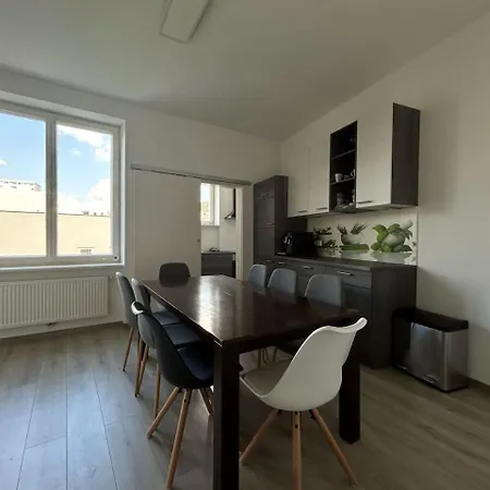 3 5 Betten Zentral Leoben Top3 Apartment