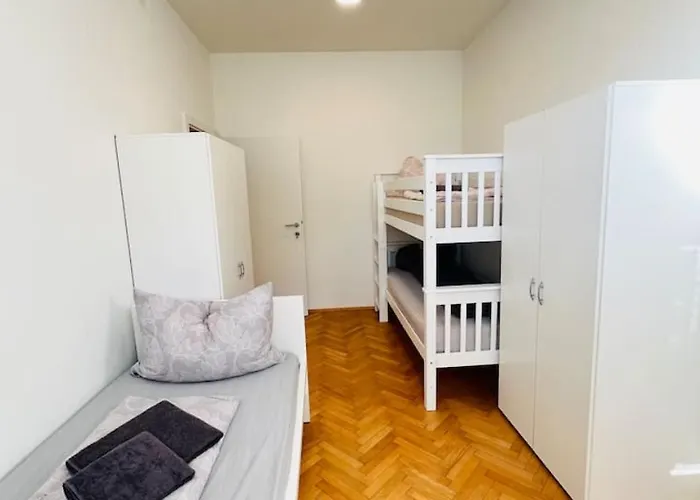 3 5 Betten Zentral Leoben Top3 Lägenhet *